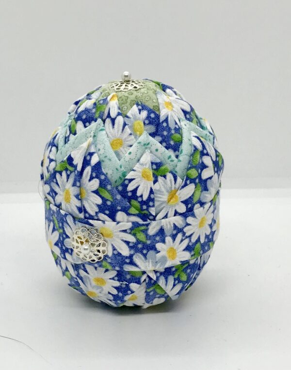 Blue Daisy 4" Easter Egg Ornament